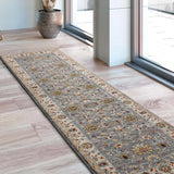 alfombra-classic-12505-plata-pasillo-Ambiente-Universal