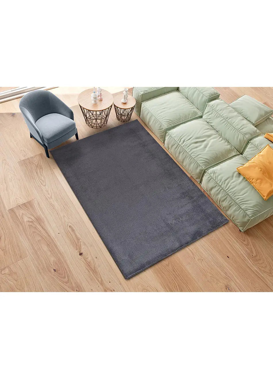 alfombra-coraline-liso-antracita-Ambiente-2-Universal