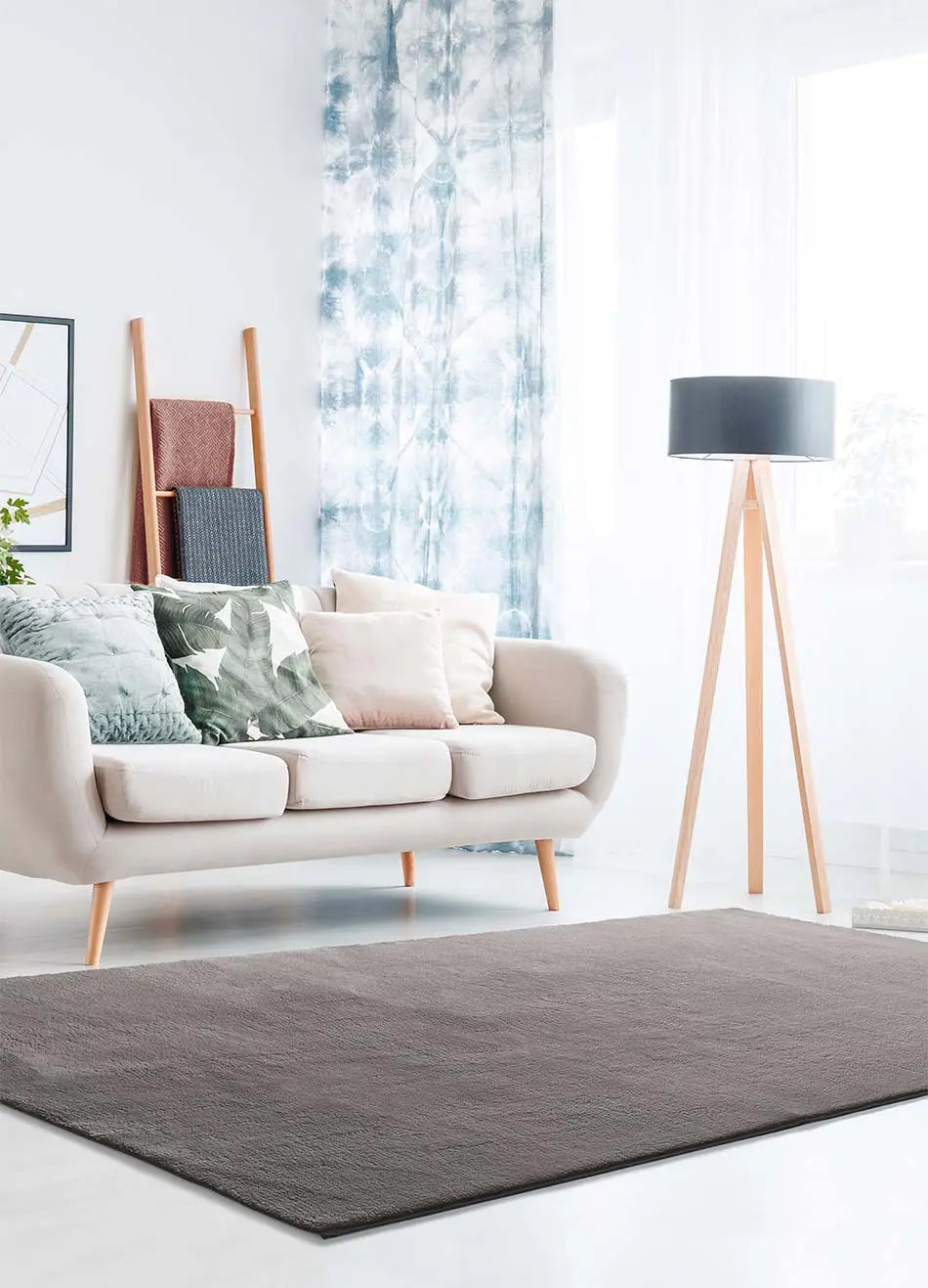 alfombra-loft-liso-antracita-Ambiente-Universal