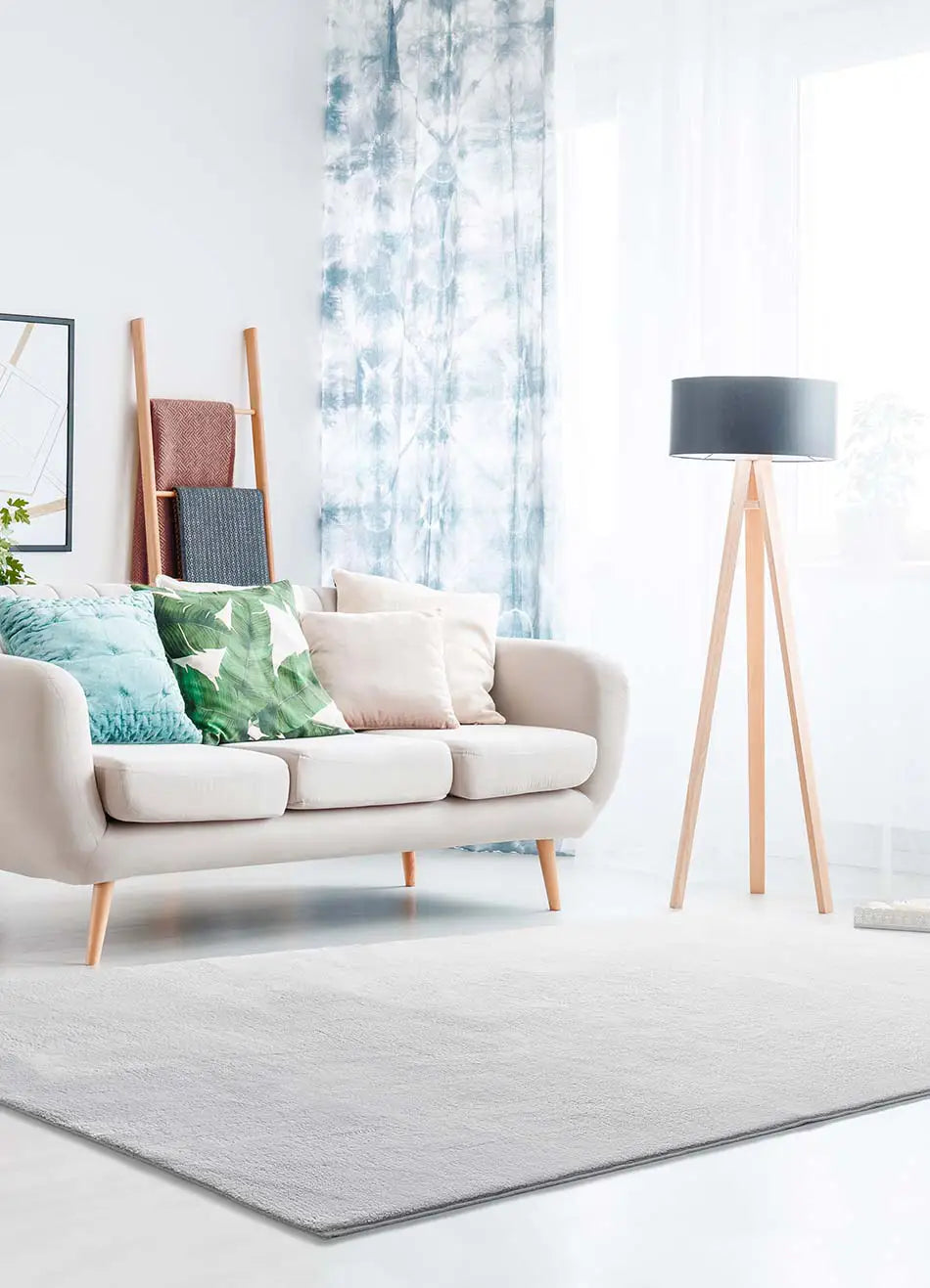 alfombra-a-medida-loft-liso-plata-Ambiente-Universal