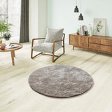 alfombra-roma-liso-piedra-redonda-Ambiente-2-Universal