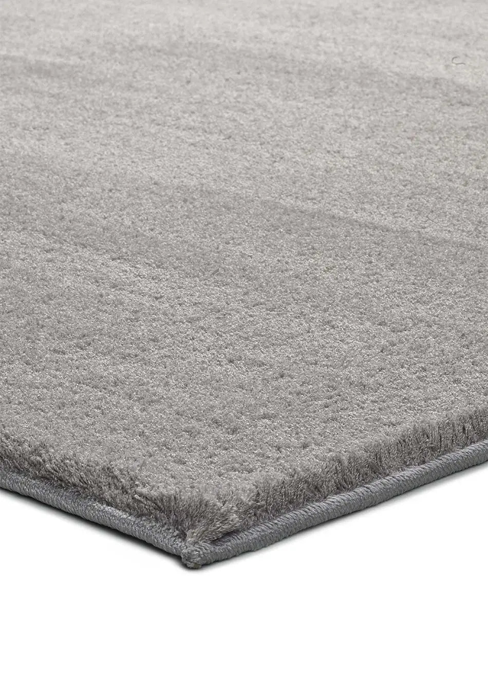 alfombra-a-medida-silky-lush-liso-plata-Ambiente-Universal