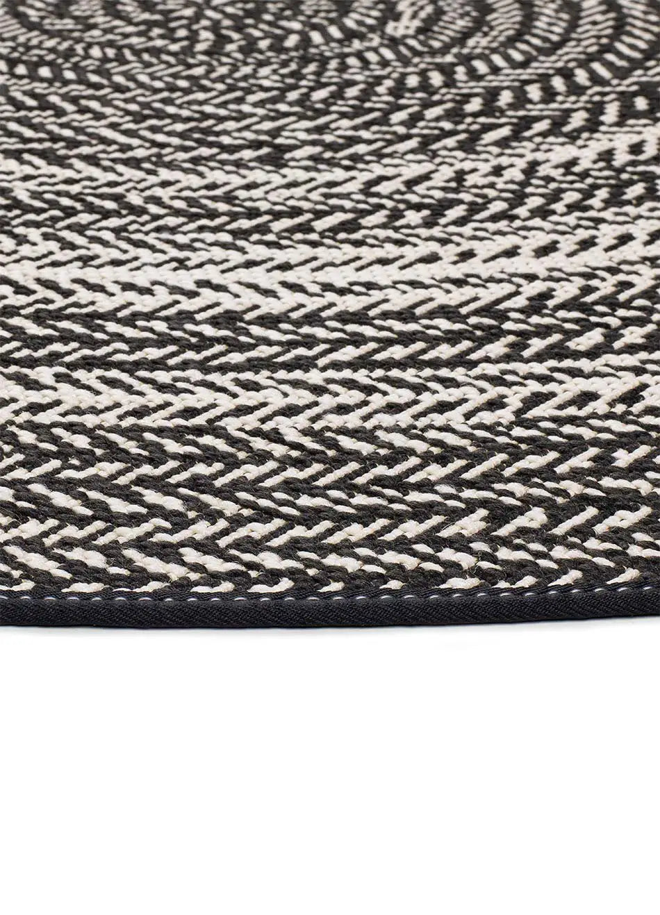 alfombra-silvana-48837-negro-Esquina-Universal